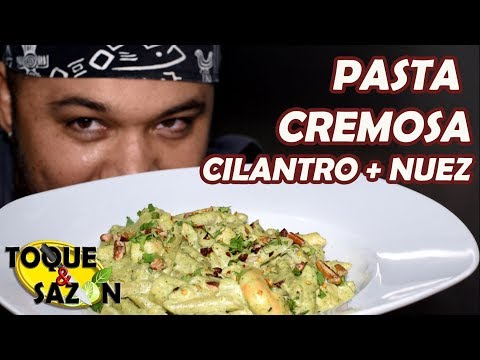 pasta-en-salsa-cremosa-de-cilantro-con-nuez-receta-2x1