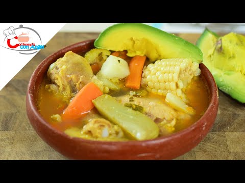 caldo-de-pollo-calientito-con-arroz