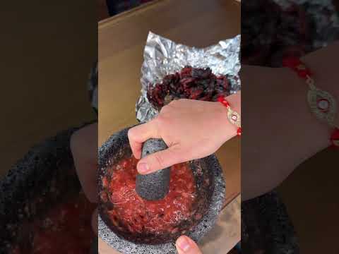 salsa-picante-de-chile-habanero-chocolate