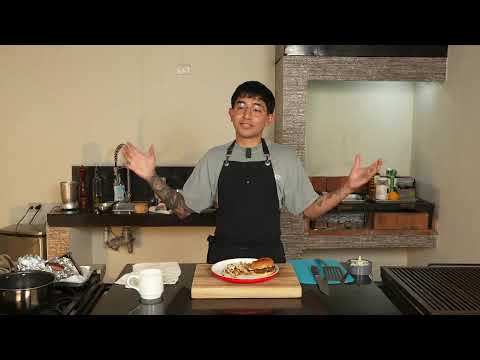 haciendo-la-hamburguesa-perfecta-al-carbon