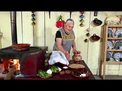 me-gusta-muchisimo-esta-receta-mi-gente-tacos-de-soya-en-chilito-rojo
