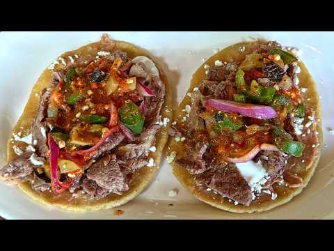 huaraches-de-carne-asada-con-salsa-martajada