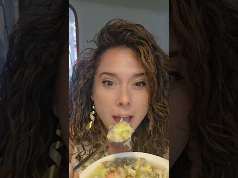 pozole-blanco-con-mas-grasa-y-especias