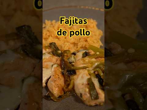 fajitas-de-pollo-con-rajas-y-queso-fundido-receta