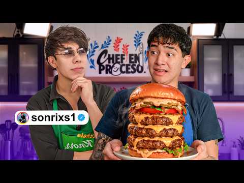 sonrixs-preparando-una-hamburgesa-triple-en-la-cocina-de-chefenproceso